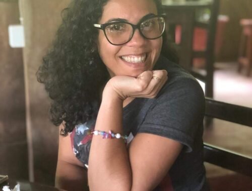 Autora Taiane Bastos 2